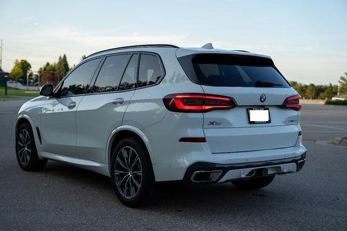 White 2020 BMW X5 xDrive40i