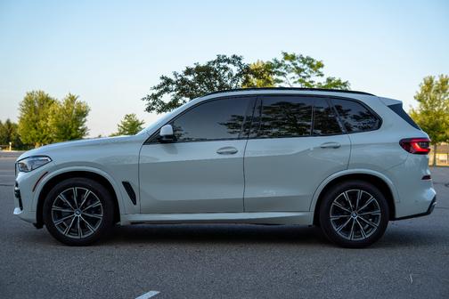 White 2020 BMW X5 xDrive40i