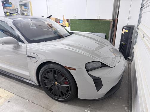 2023 Porsche Taycan Taycan GTS