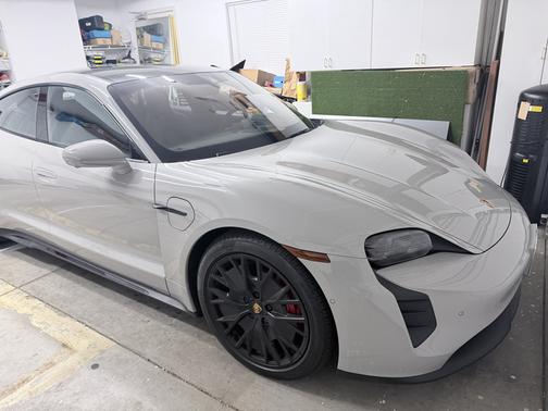 2023 Porsche Taycan Taycan GTS