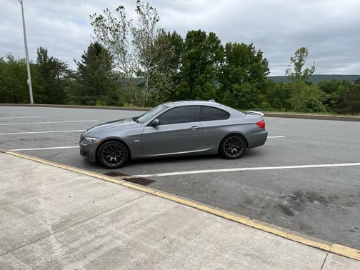 Gray 2013 BMW 335 i xDrive