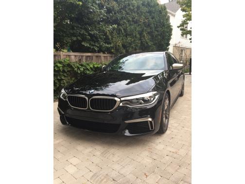 Photo 4 of 8 of 2018 BMW M550 i xDrive