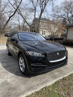 2019 Jaguar F-PACE 25t Premium