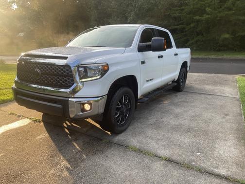 2019 Toyota Tundra SR5