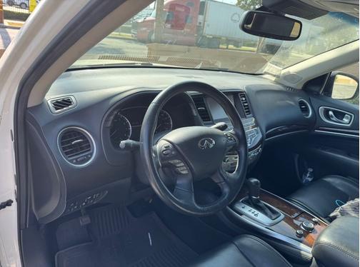 White 2014 INFINITI QX60 Base