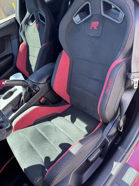 2019 Ford Shelby GT350R Base