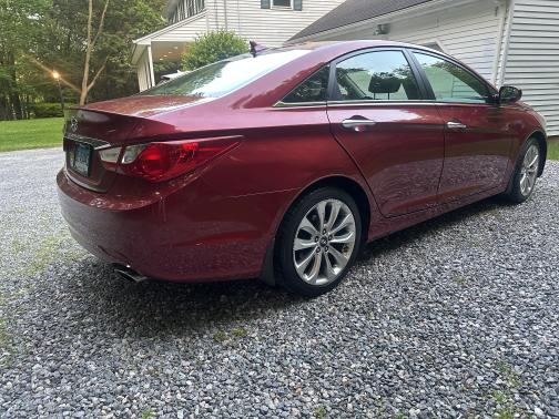 2011 Hyundai SONATA SE