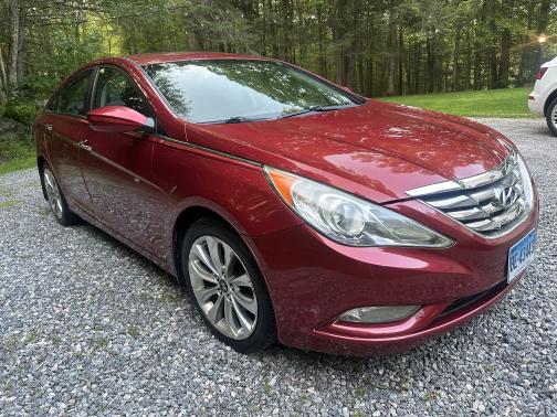 2011 Hyundai SONATA SE