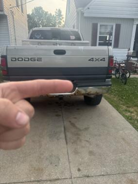 Silver 1998 Dodge Ram 1500 Quad Cab
