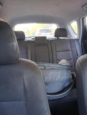 White 2011 Hyundai Elantra Touring GLS