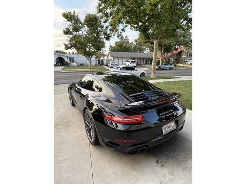 2015 Porsche 911 Turbo S