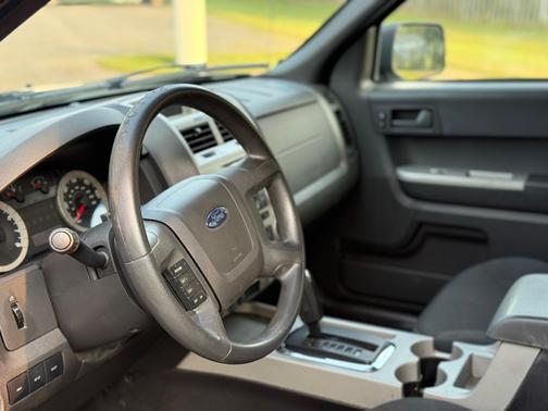 2008 Ford Escape XLT