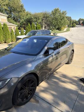 Gold 2015 Tesla Model S 85