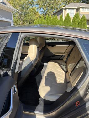 Gold 2015 Tesla Model S 85