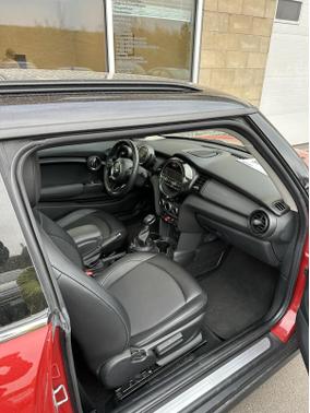 2016 MINI Hardtop Cooper