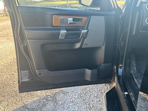 2016 Land Rover LR4 HSE LUX Landmark Edition