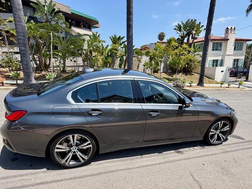 Gray 2019 BMW 330 i