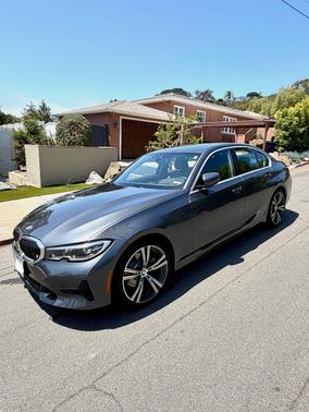 Gray 2019 BMW 330 i
