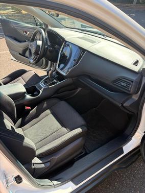 White 2022 Subaru Outback Premium