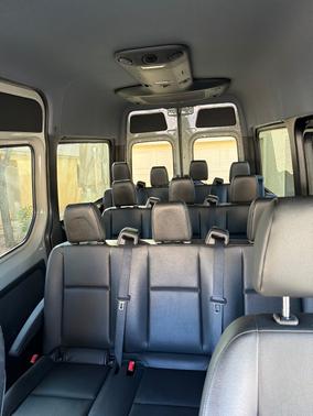 2022 Mercedes-Benz Sprinter 2500 Standard Roof