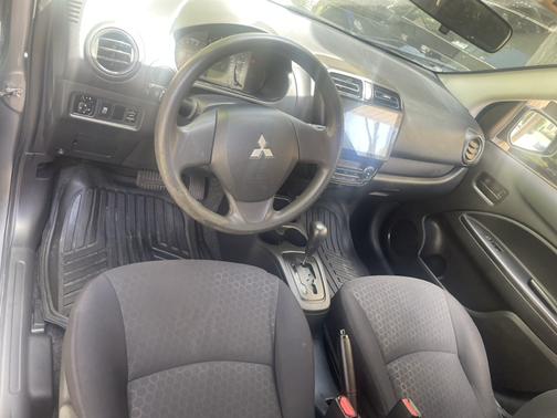 2015 Mitsubishi Mirage DE