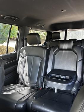 2024 Jeep Wagoneer Base