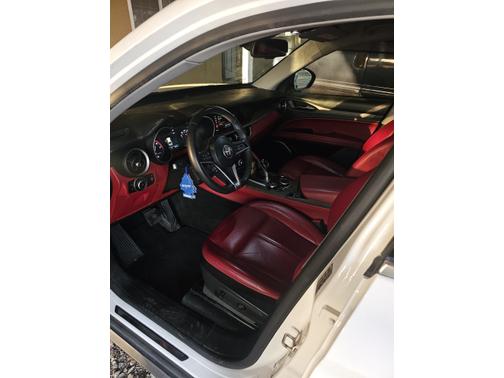 2018 Alfa Romeo Stelvio Ti