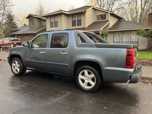 2008 Chevrolet Avalanche 1500 LTZ