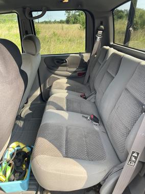 White 2002 Ford F-150 XLT SuperCrew