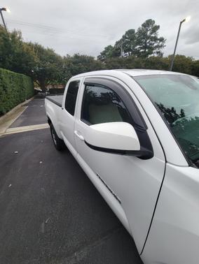 2018 Toyota Tacoma SR5