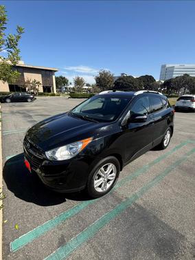 Black 2012 Hyundai TUCSON GLS