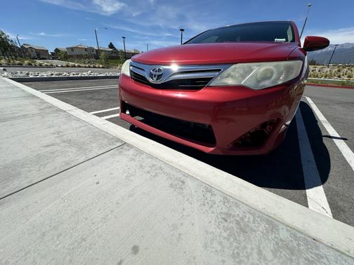 Red 2014 Toyota Camry L
