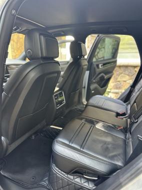 2019 Porsche Cayenne Cayenne