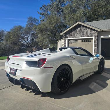 2018 Ferrari 488 Spider Base