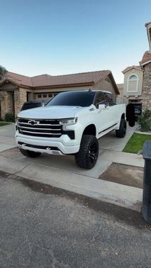 2024 Chevrolet Silverado 1500 High Country