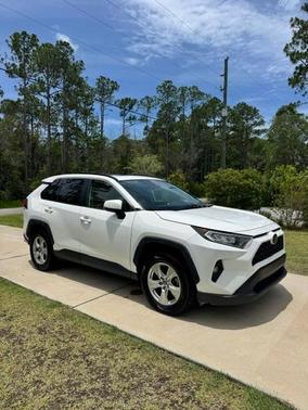 White 2020 Toyota RAV4 XLE