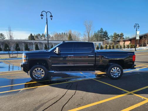 2016 Chevrolet Silverado 2500 High Country