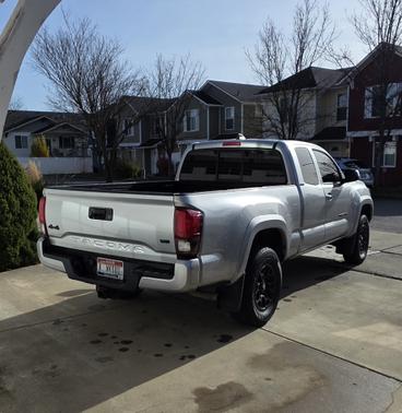 2022 Toyota Tacoma SR5
