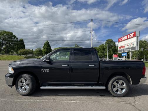 2017 RAM 1500 Big Horn