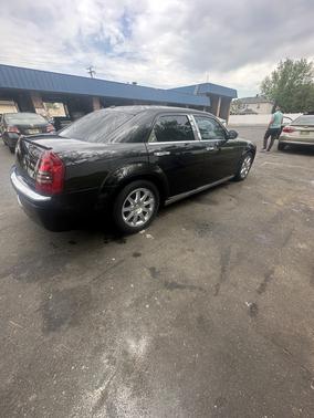 2007 Chrysler 300C Base