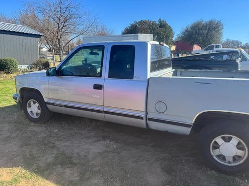 Silver 1996 Chevrolet 1500 Extended Cab