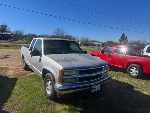 Silver 1996 Chevrolet 1500 Extended Cab