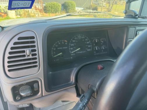 Silver 1996 Chevrolet 1500 Extended Cab
