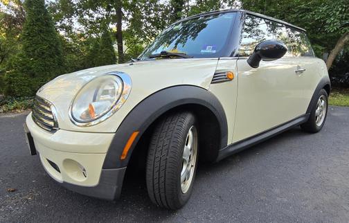 2009 MINI Cooper Base