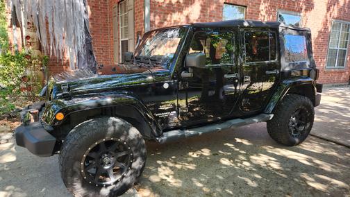 2011 Jeep Wrangler Unlimited Sahara