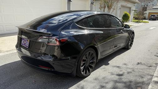2022 Tesla Model 3 Performance