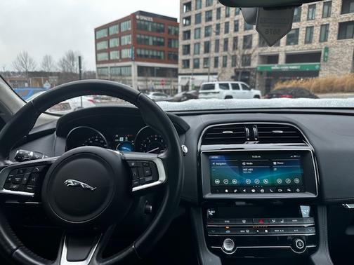 2020 Jaguar F-PACE 30t Prestige