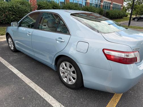 Blue 2009 Toyota Camry Hybrid Base