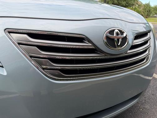Blue 2009 Toyota Camry Hybrid Base