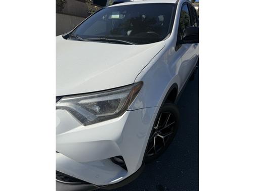 2016 Toyota RAV4 SE